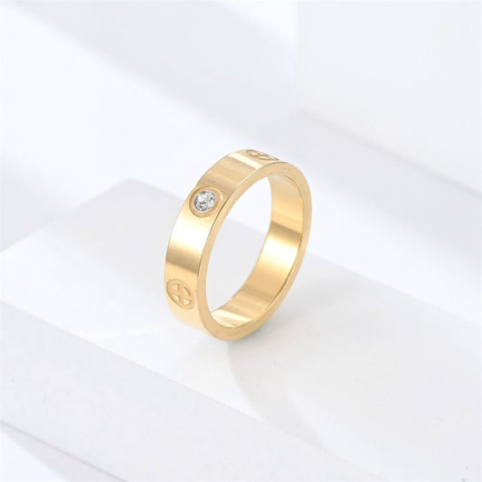 The Crystal Heritage Band | Pave & Screw Motif