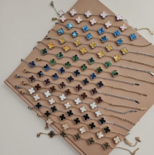 The 5-Motif Heritage Clover Bracelet | 18k Gold & Silver Finish